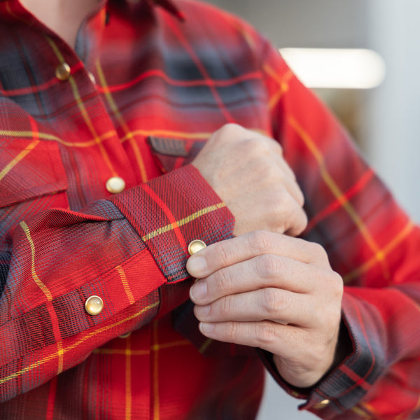 Women's Teufel Hunden Flannel