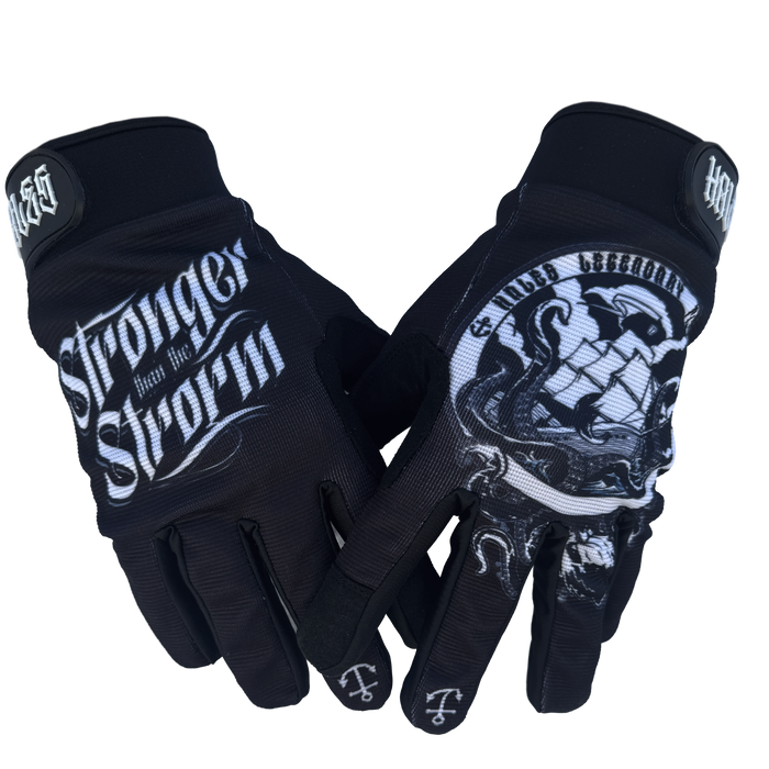 The Storm Gloves